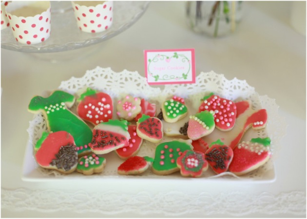 Strawberry Shortcake sugar cookies